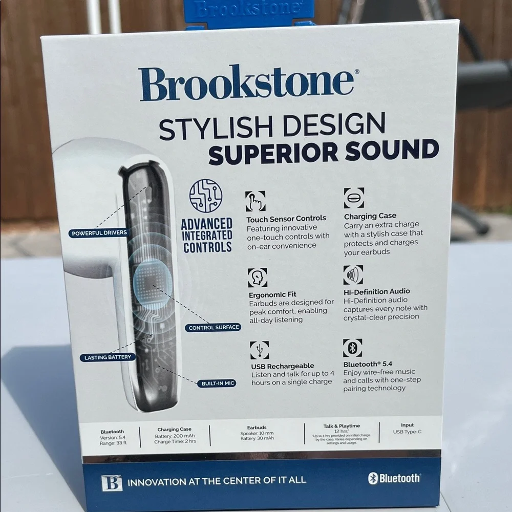 Brookstone Lustro Rhythm Compact Silver Earbuds